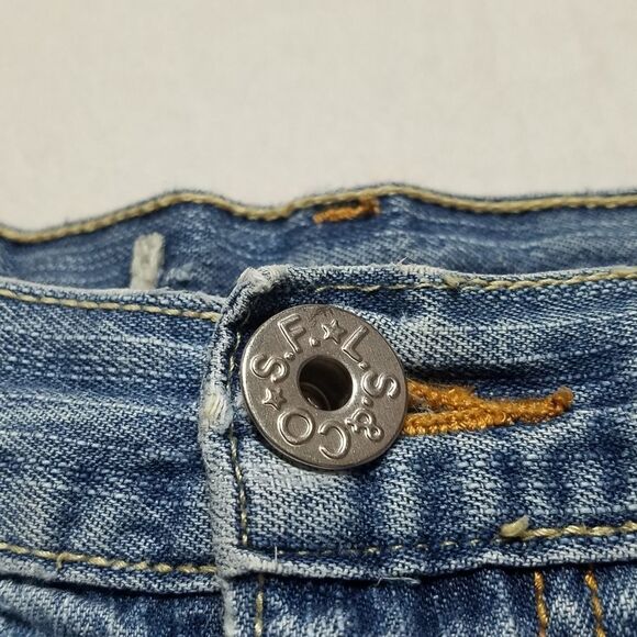 VINTAGE Levi's High Rise Daisy Duke Denim Shorts - Picture 7 of 11